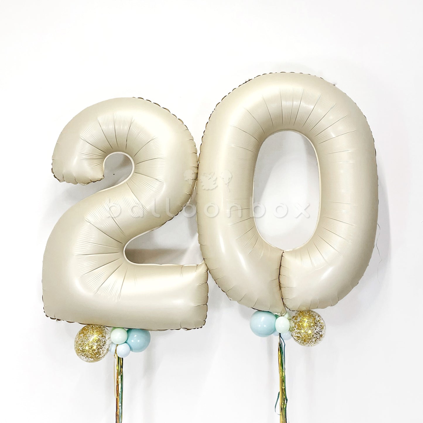 Giant number balloons "Cream"