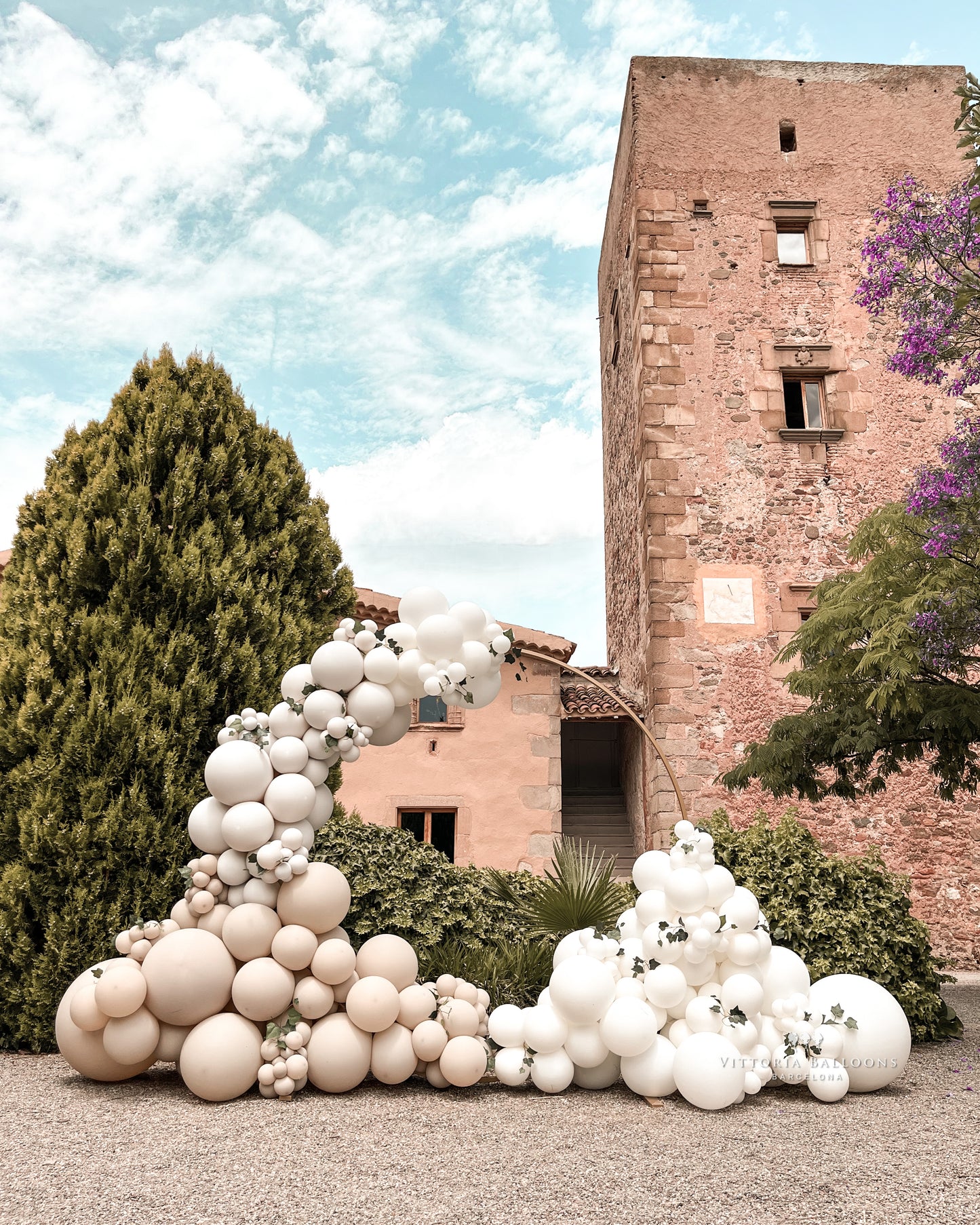 Arcos y semi arcos de globos (Contáctanos para un presupuesto personalizado).