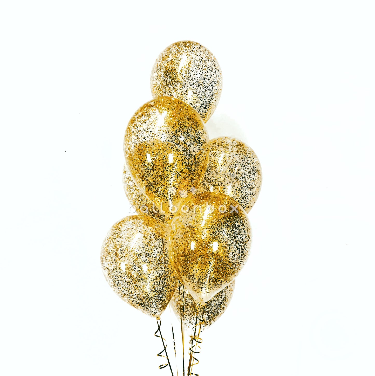 Gold balloon bouquet
