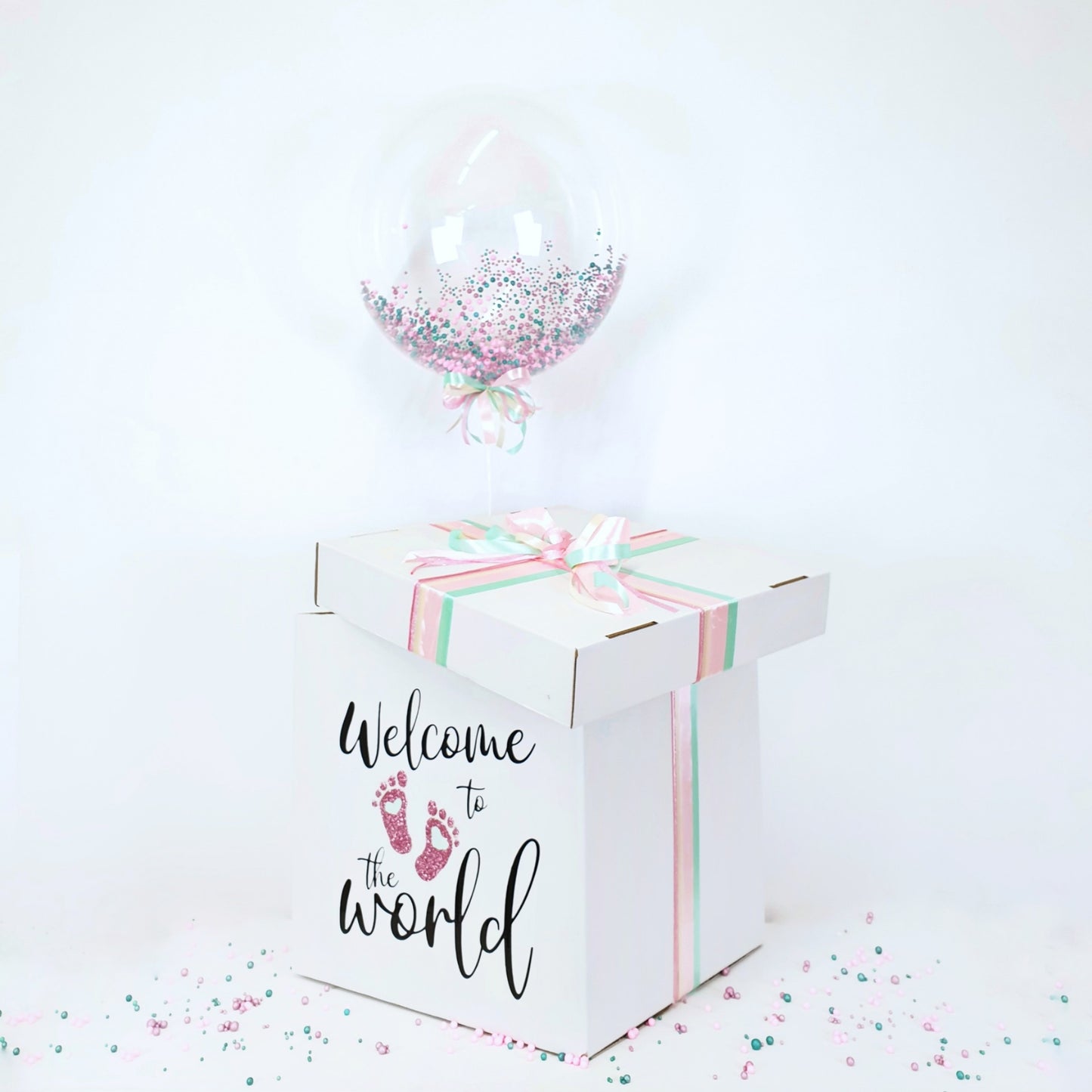 Balloon Box "Dots" Baby Girl