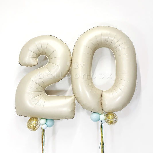 Giant number balloons "Cream"